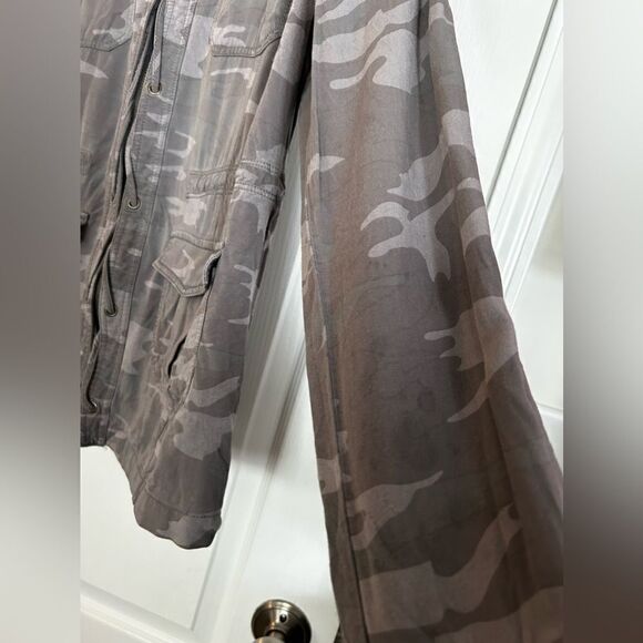 Maurice’s Gray Camo Cinch Waist Jacket‎ - Size Large full zip rayon - Picture 9 of 15